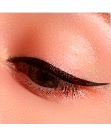 L.A. GIRL THE ARTIST BRUSH PEN EYELINER 1 ML. GLE739 CHOCOLATE BROWN