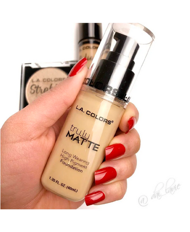 L.A. COLORS TRULY MATTE CLM351 PORCELAIN