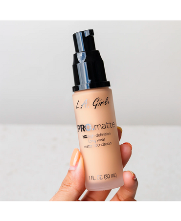 L.A. GIRL PRO MATTE MAQUILLAJE LIQUIDO GLM716 MATTE NUDE