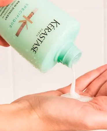 KERASTASE SPECIFIQUE BAIN DIVALENT SHAMPOO RAICES GRASAS 250 ML.