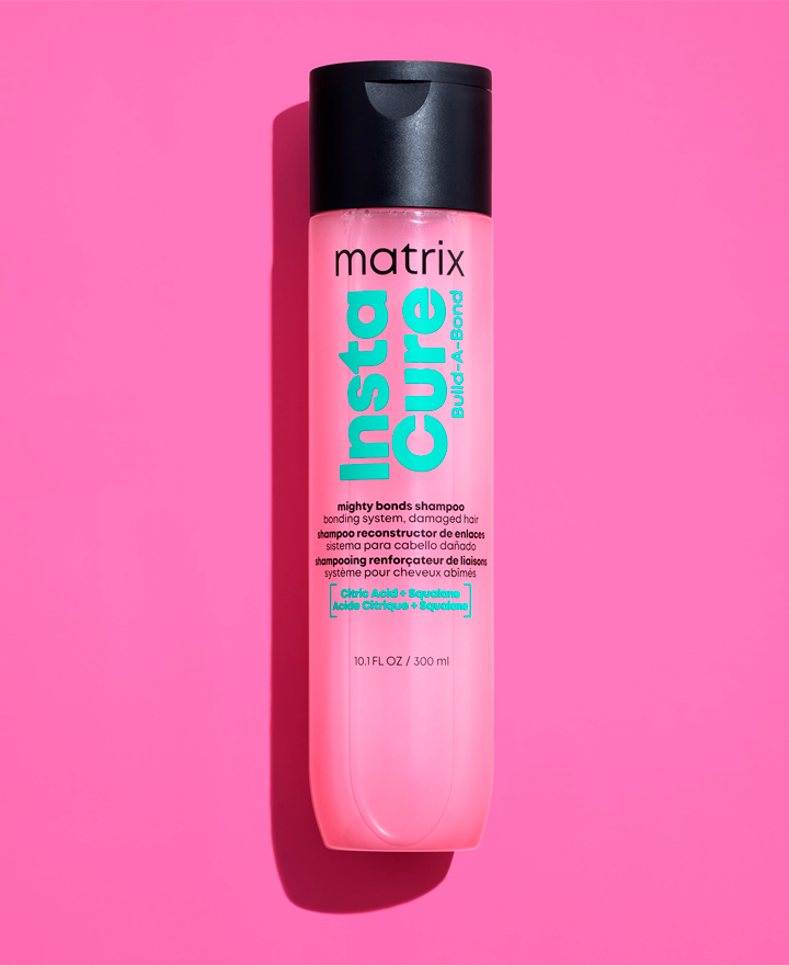 MATRIX TOTAL RESULTS INSTACURE BUILD A BOND MIGHTY BONDS SHAMPOO 300 ML.