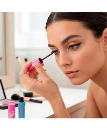 RUBY ROSE POP STAR EYES DONT LIE DELINEADOR LIQUIDO HB-E2101