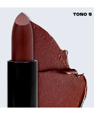 SUESY LABIAL EN BARRA TONO 5